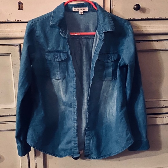 Copper Key Denim button down longsleeve kids shirt​ - Picture 6 of 6